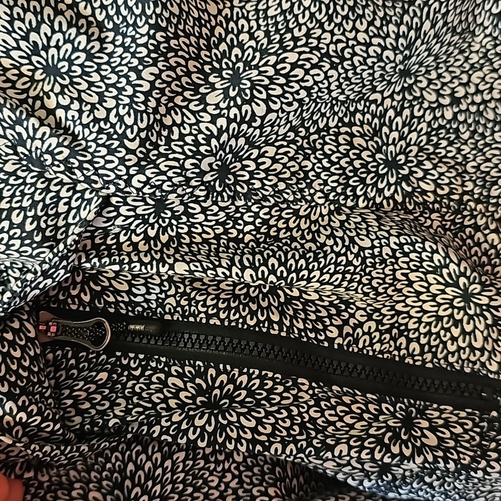 209. Lululemon Spring Forward Jacket - image 5